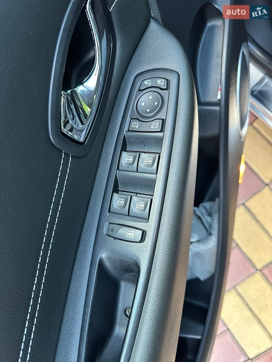 2012 Renault Scenic - мініатюра 28
