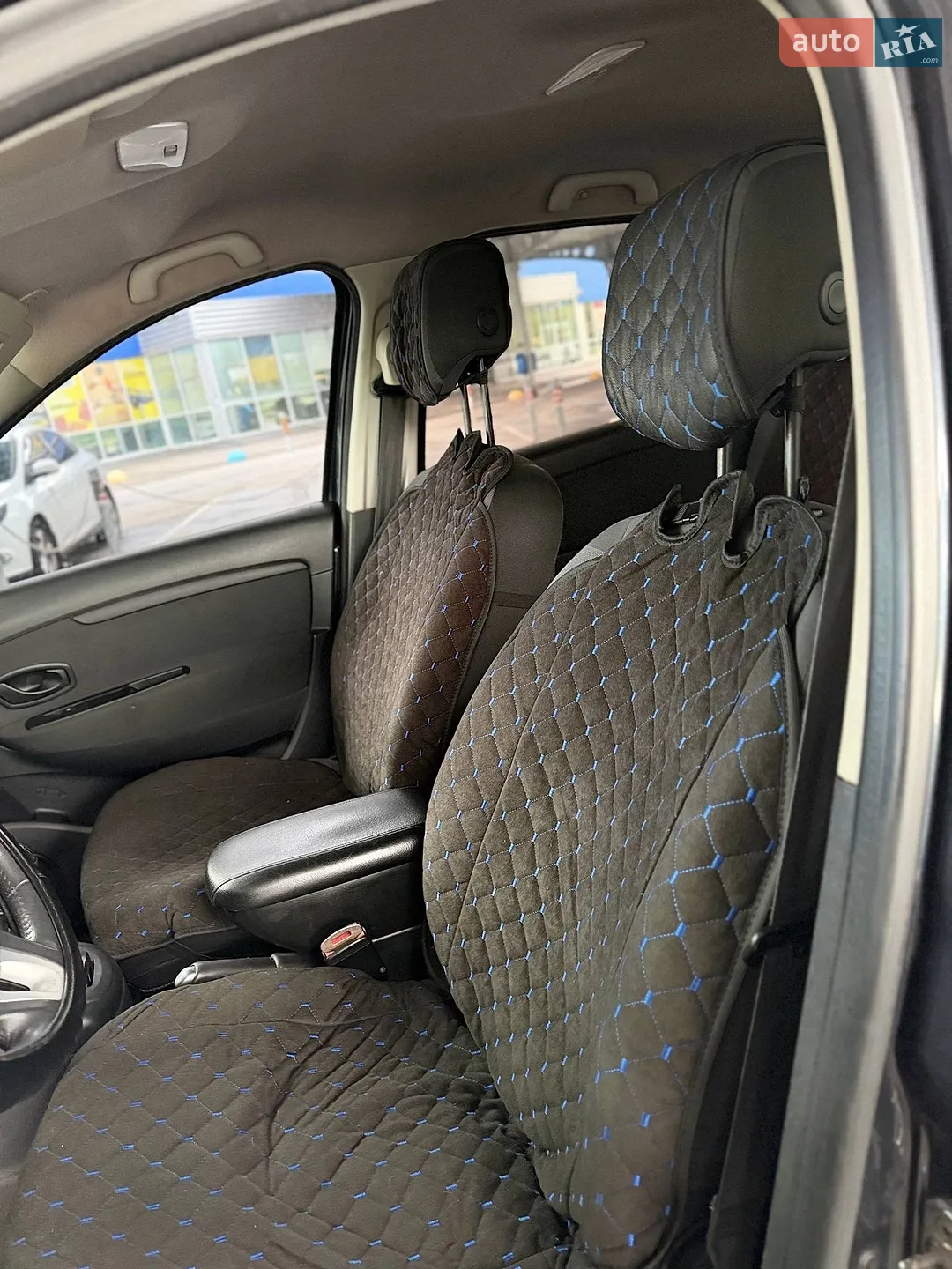 2010 Renault Scenic - мініатюра 14