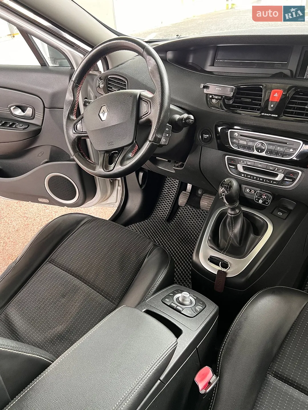 2011 Renault Scenic - мініатюра 22