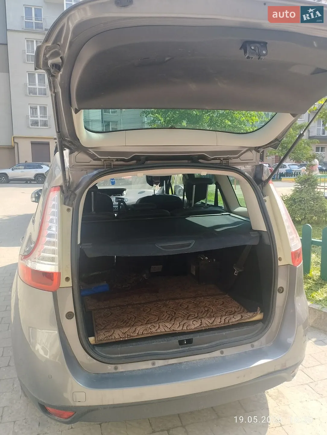 2013 Renault Scenic - мініатюра 3