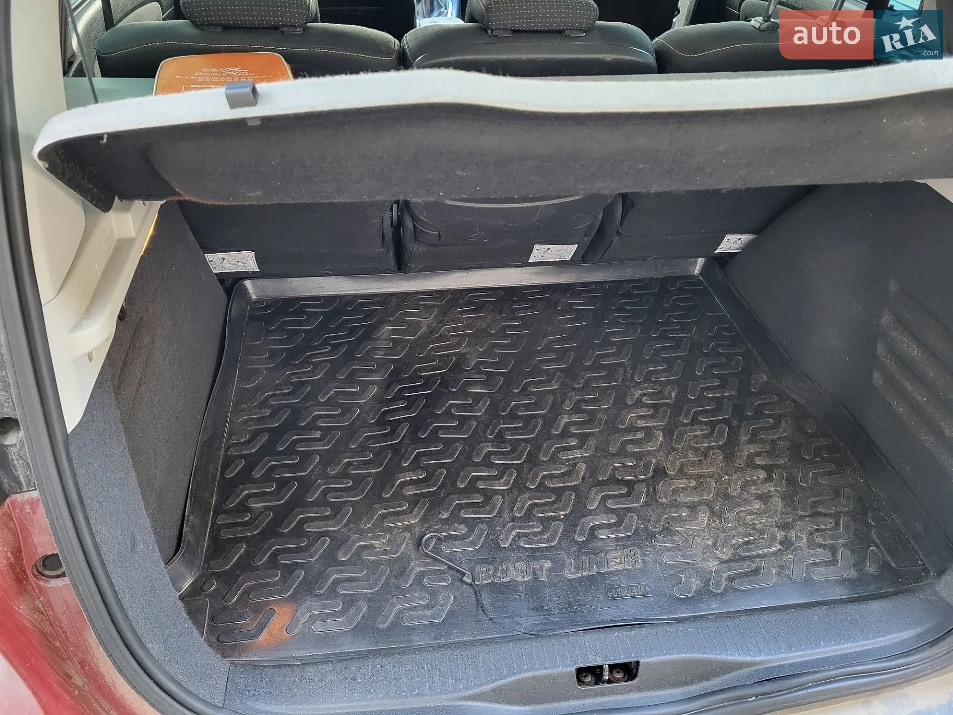 2010 Renault Scenic - мініатюра 3