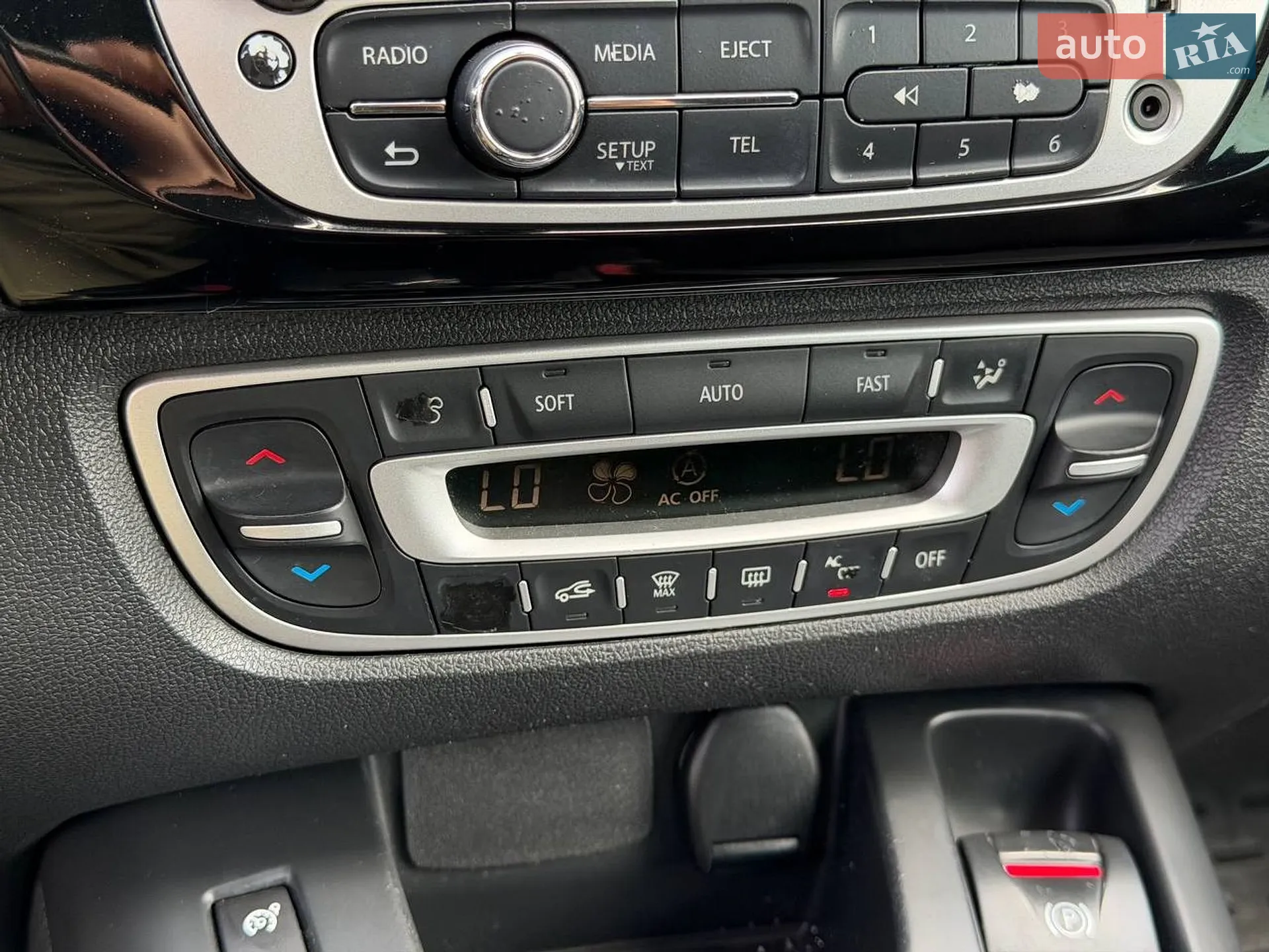 2013 Renault Scenic - мініатюра 36