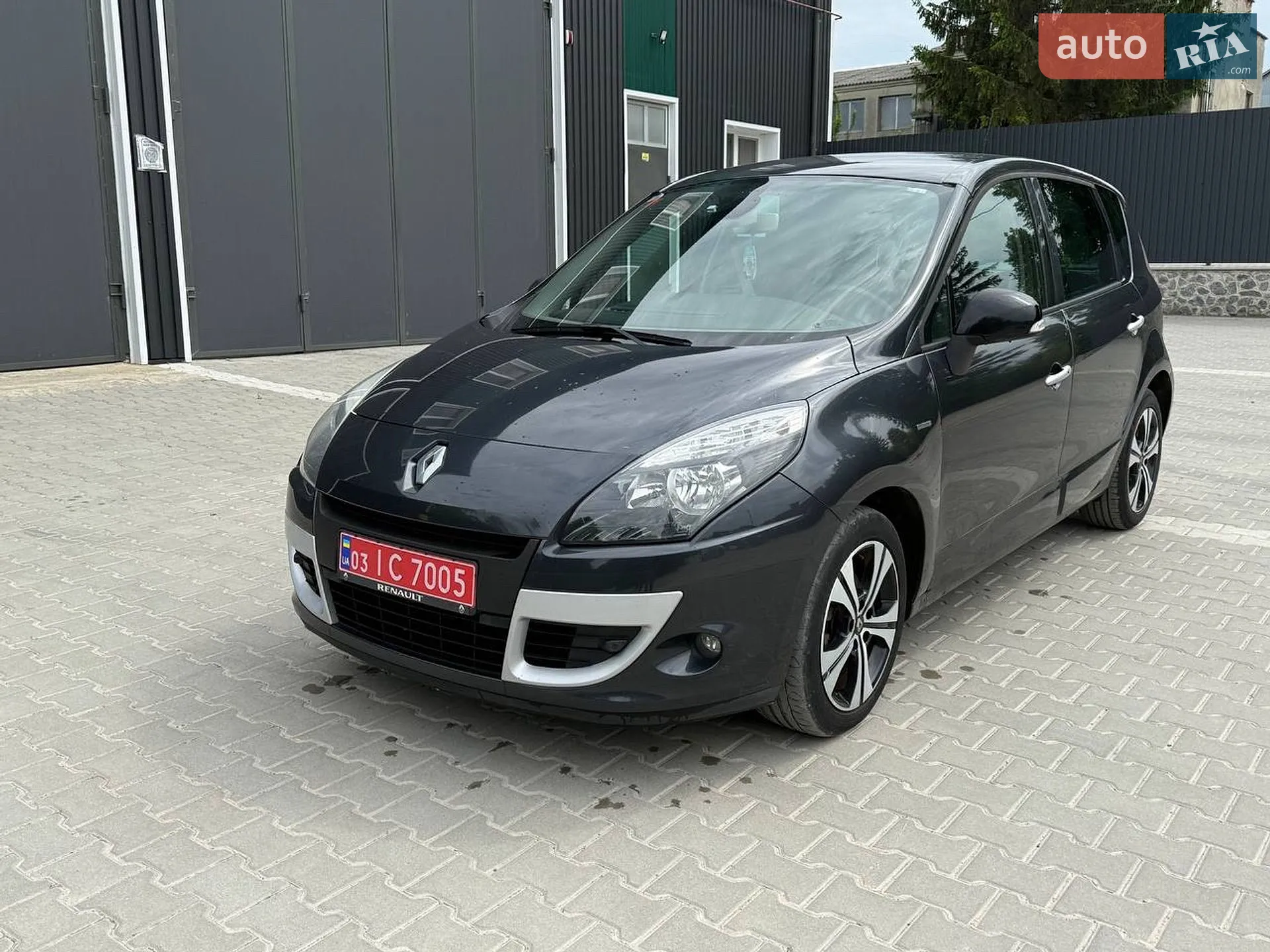 2011 Renault Scenic - фото 1
