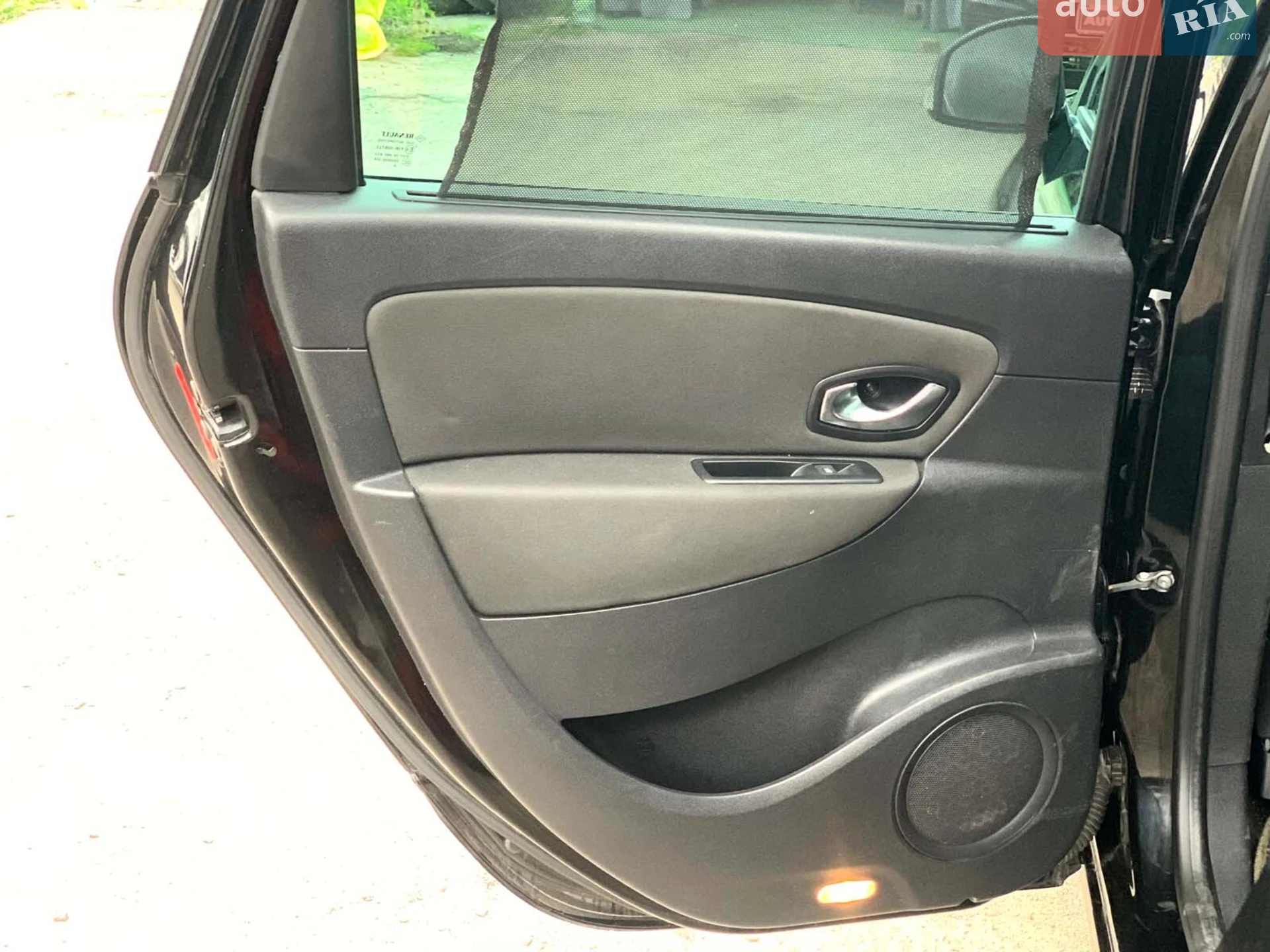 2011 Renault Scenic - мініатюра 21