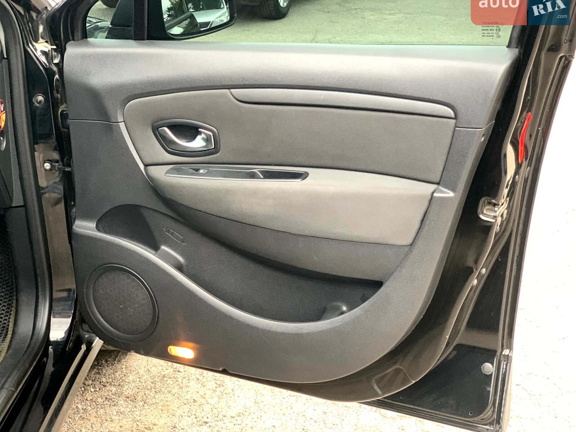 2011 Renault Scenic - мініатюра 27