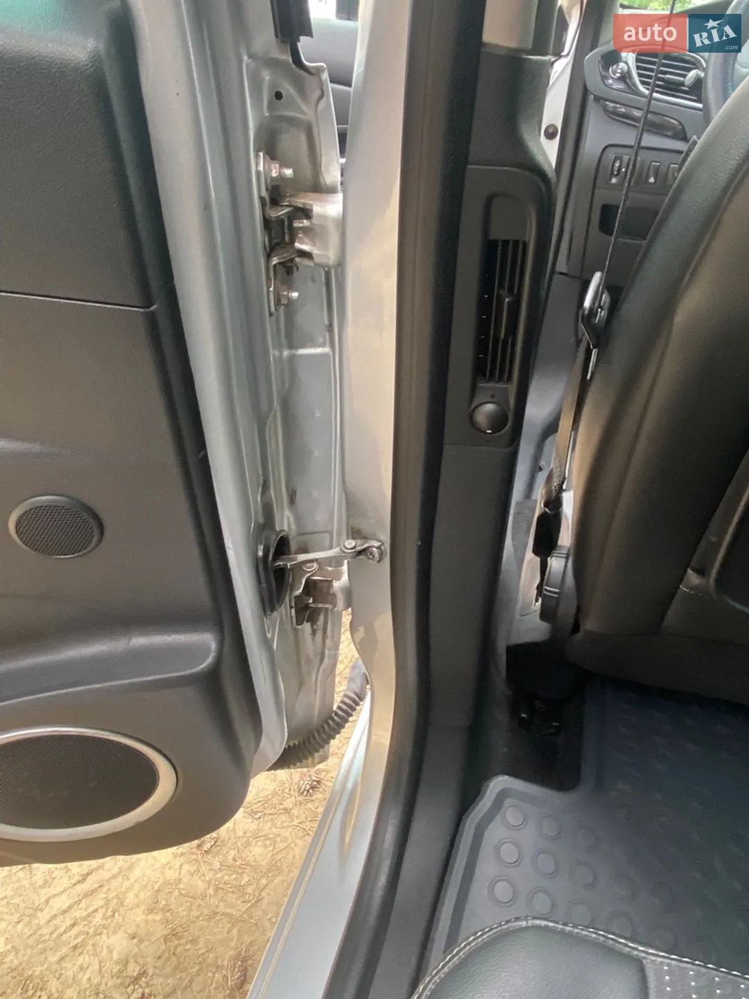 2011 Renault Scenic - мініатюра 16