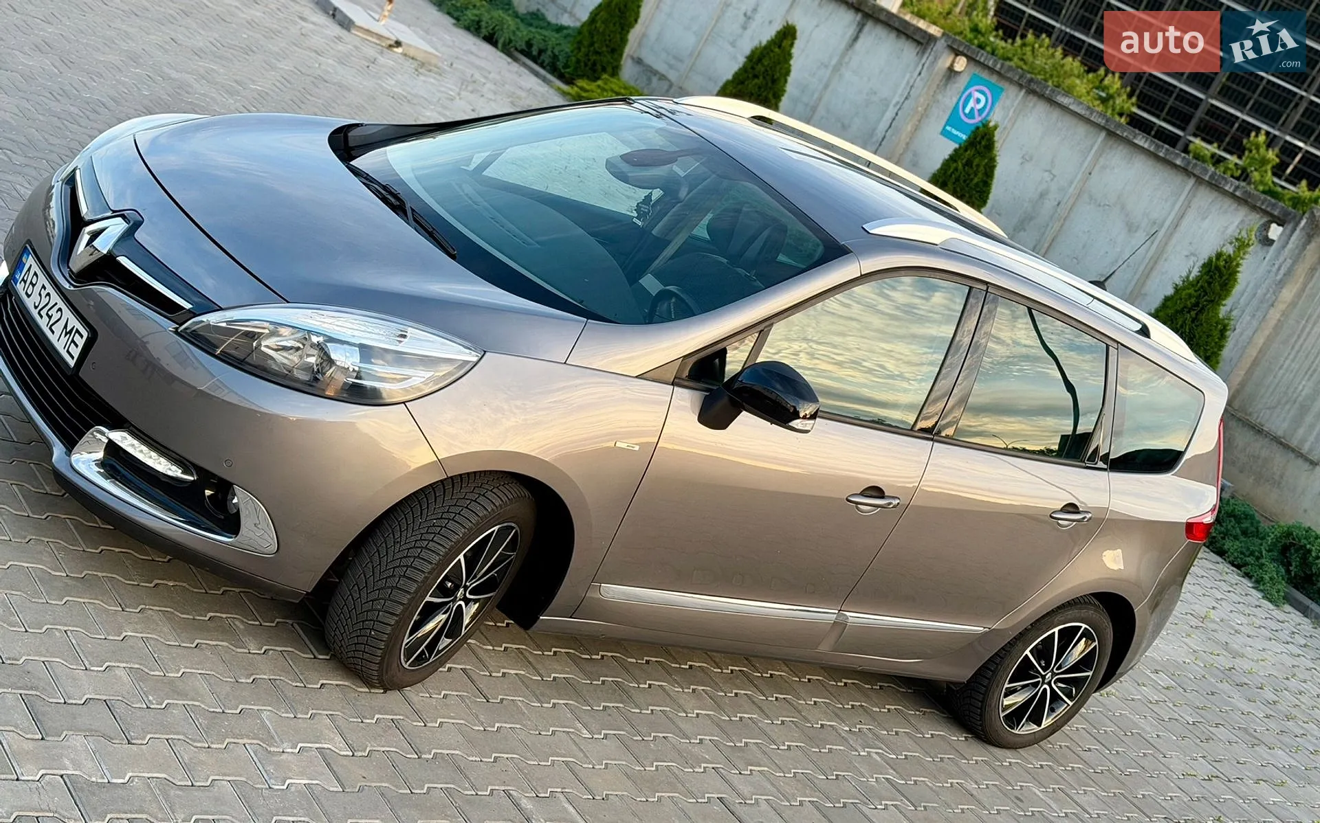 2014 Renault Scenic - мініатюра 10