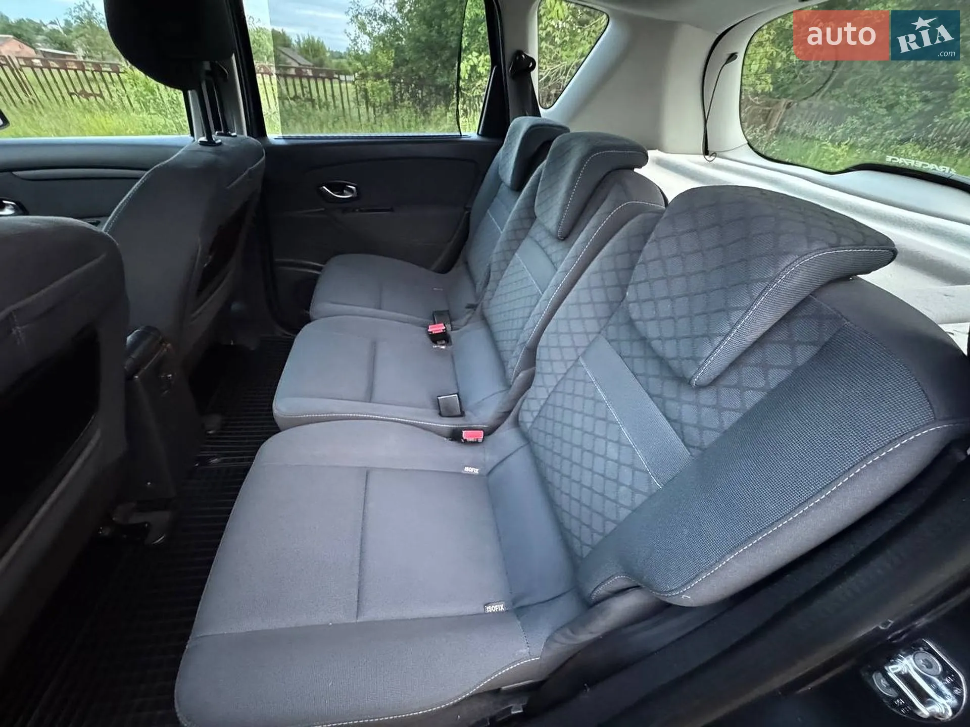 2010 Renault Scenic - мініатюра 19