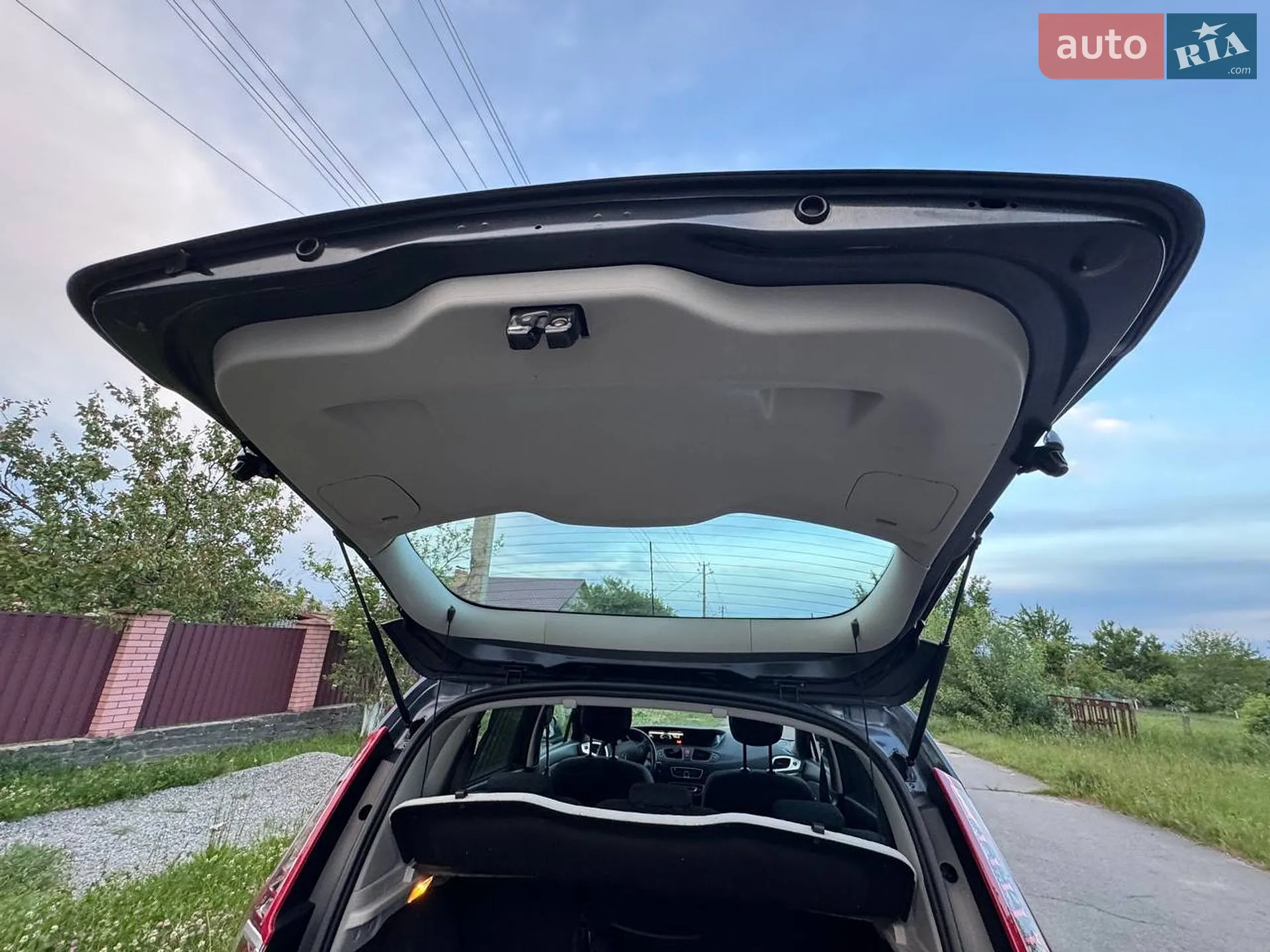 2010 Renault Scenic - мініатюра 23