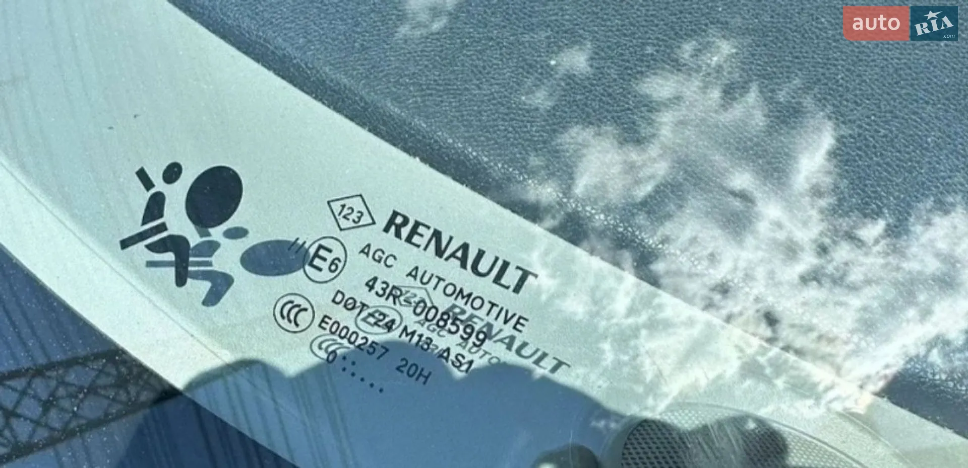 2010 Renault Scenic - мініатюра 9