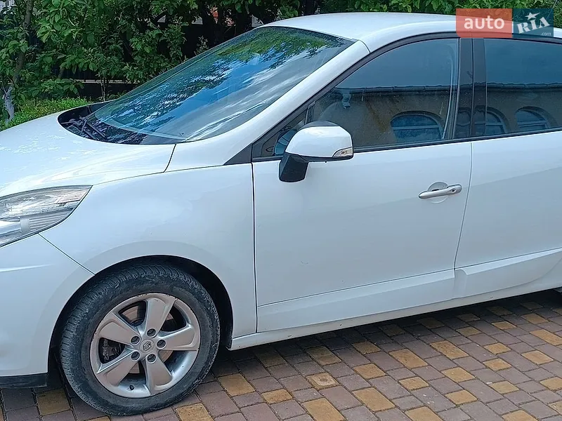Renault Scenic