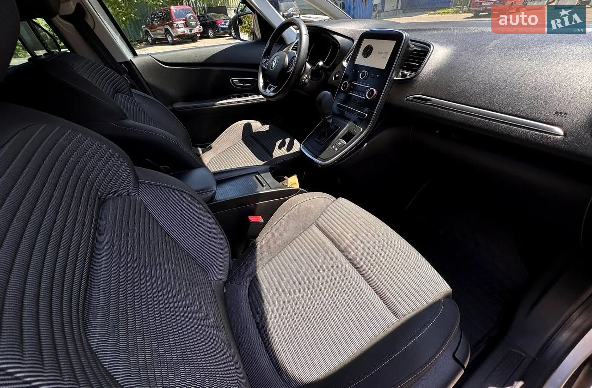 2018 Renault Scenic - мініатюра 17