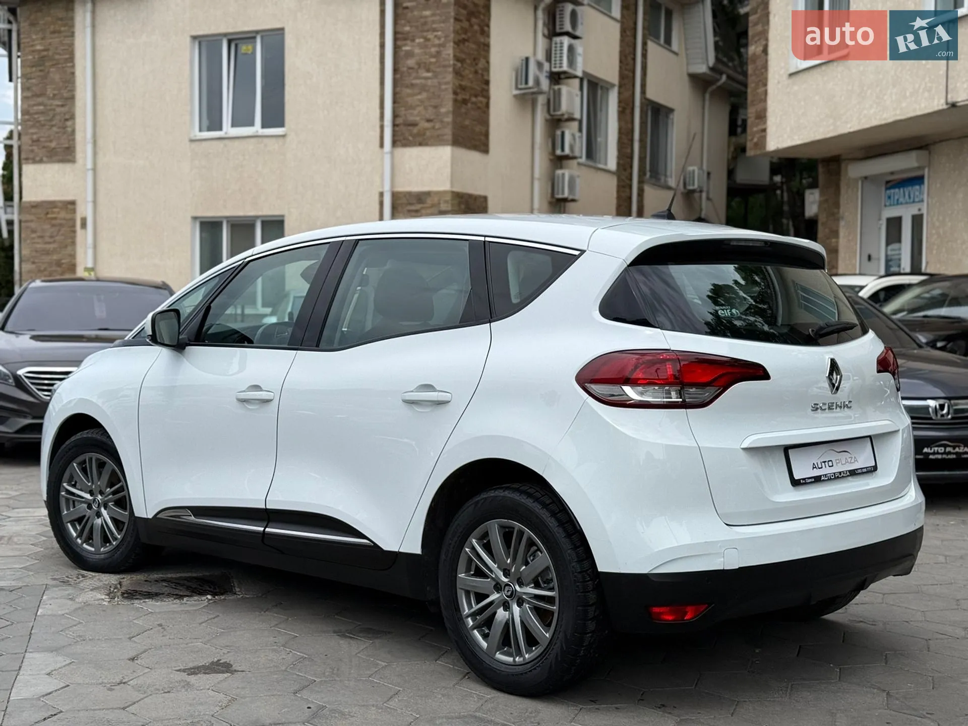 2016 Renault Scenic - мініатюра 32
