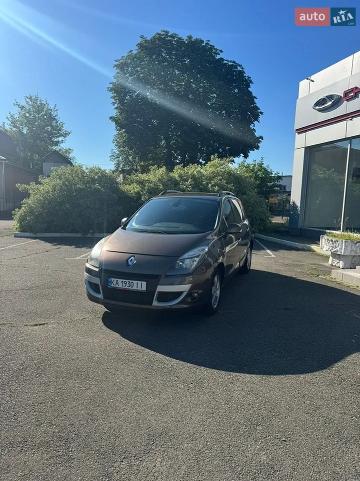 2011 Renault Scenic - мініатюра 21