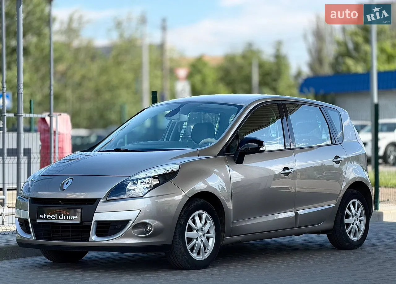 2010 Renault Scenic - мініатюра 4