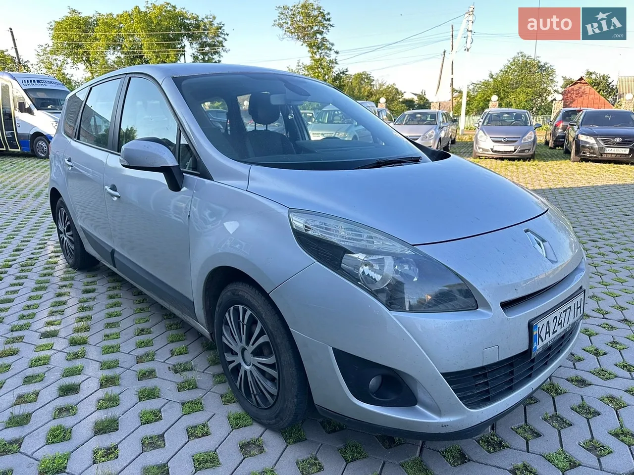2010 Renault Scenic - мініатюра 11