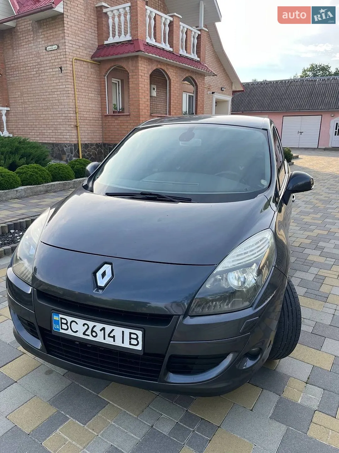 2010 Renault Scenic - фото 1