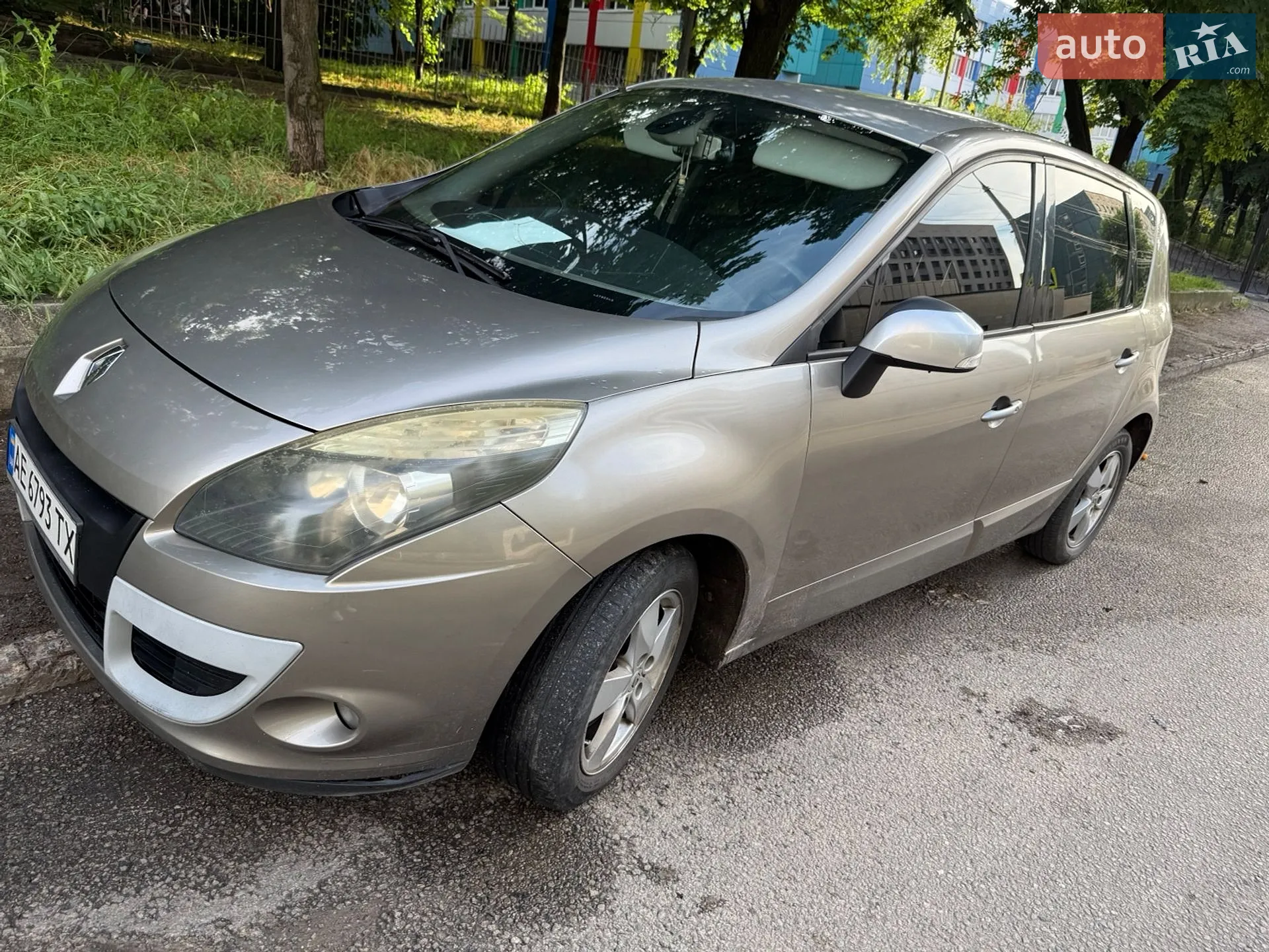 2010 Renault Scenic - мініатюра 2