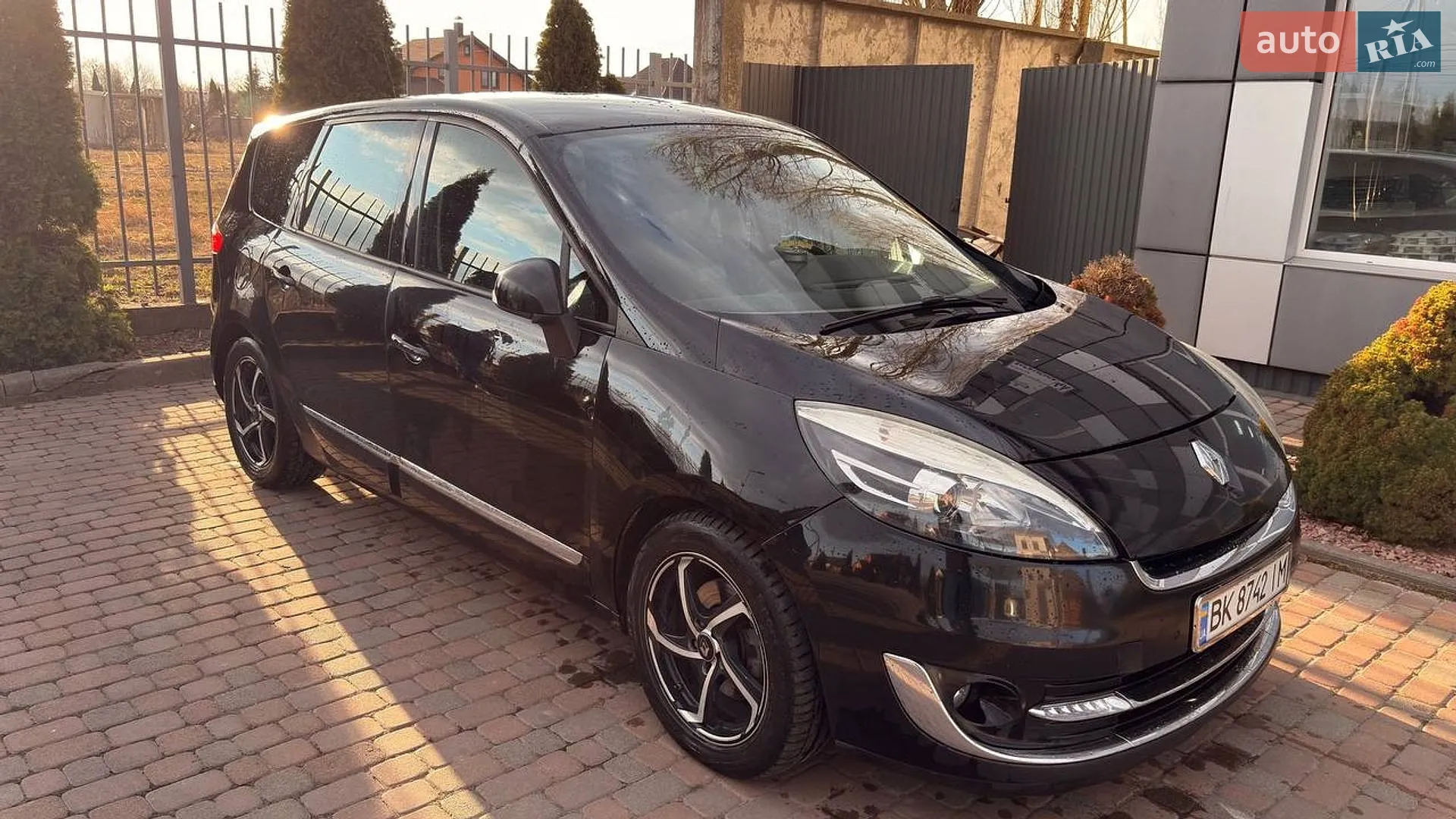 2013 Renault Scenic - мініатюра 2