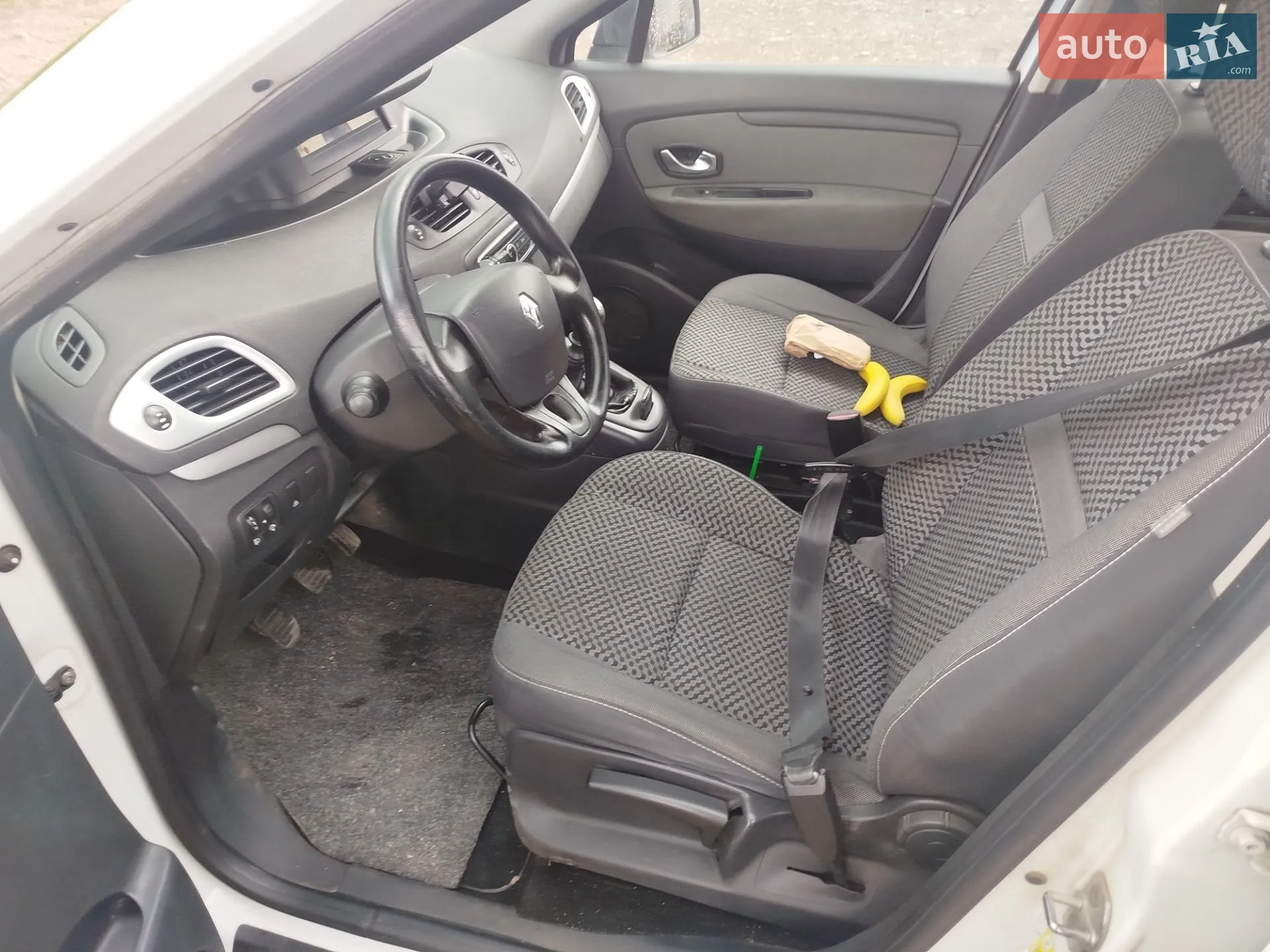 2011 Renault Scenic - мініатюра 15