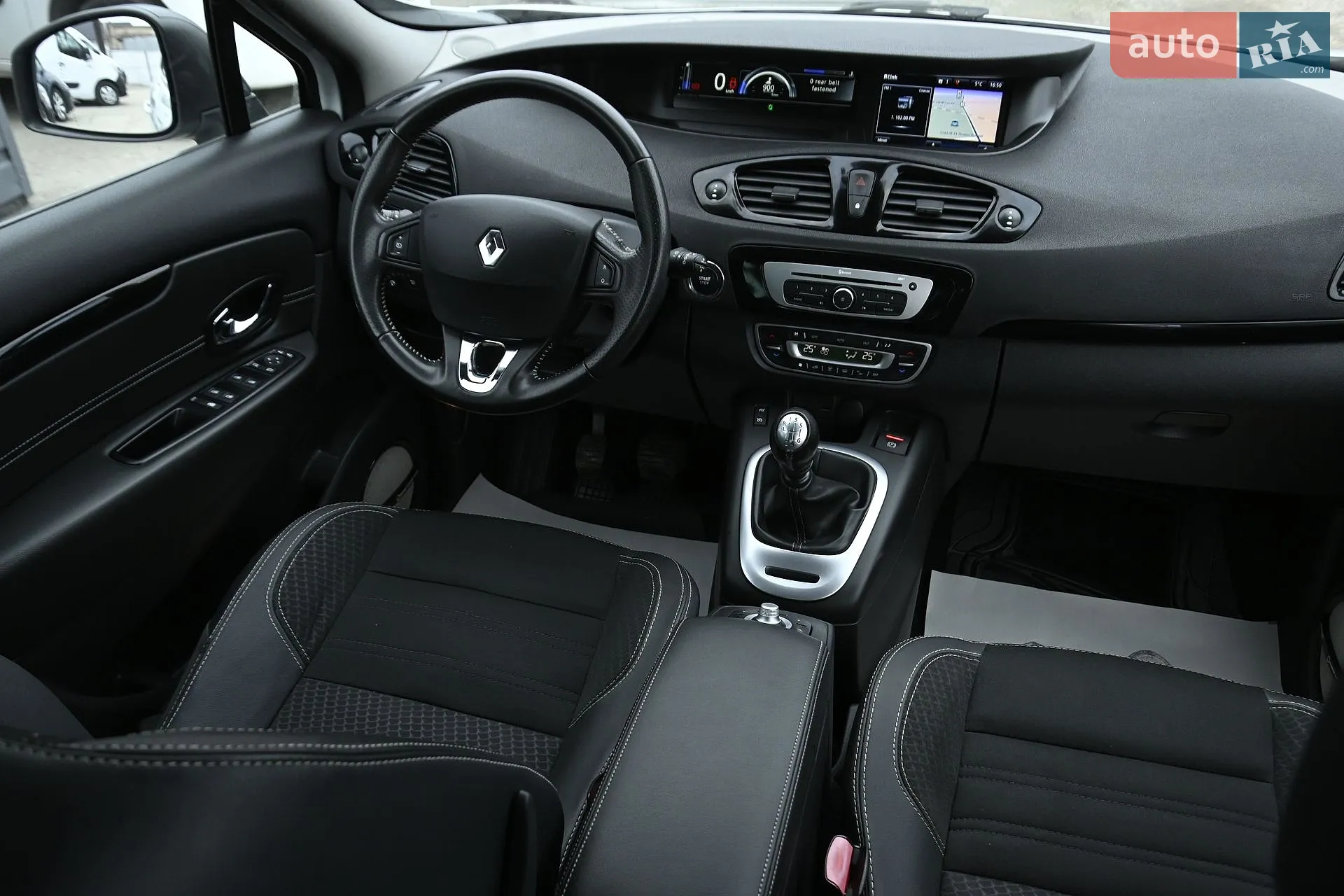2015 Renault Scenic - мініатюра 27