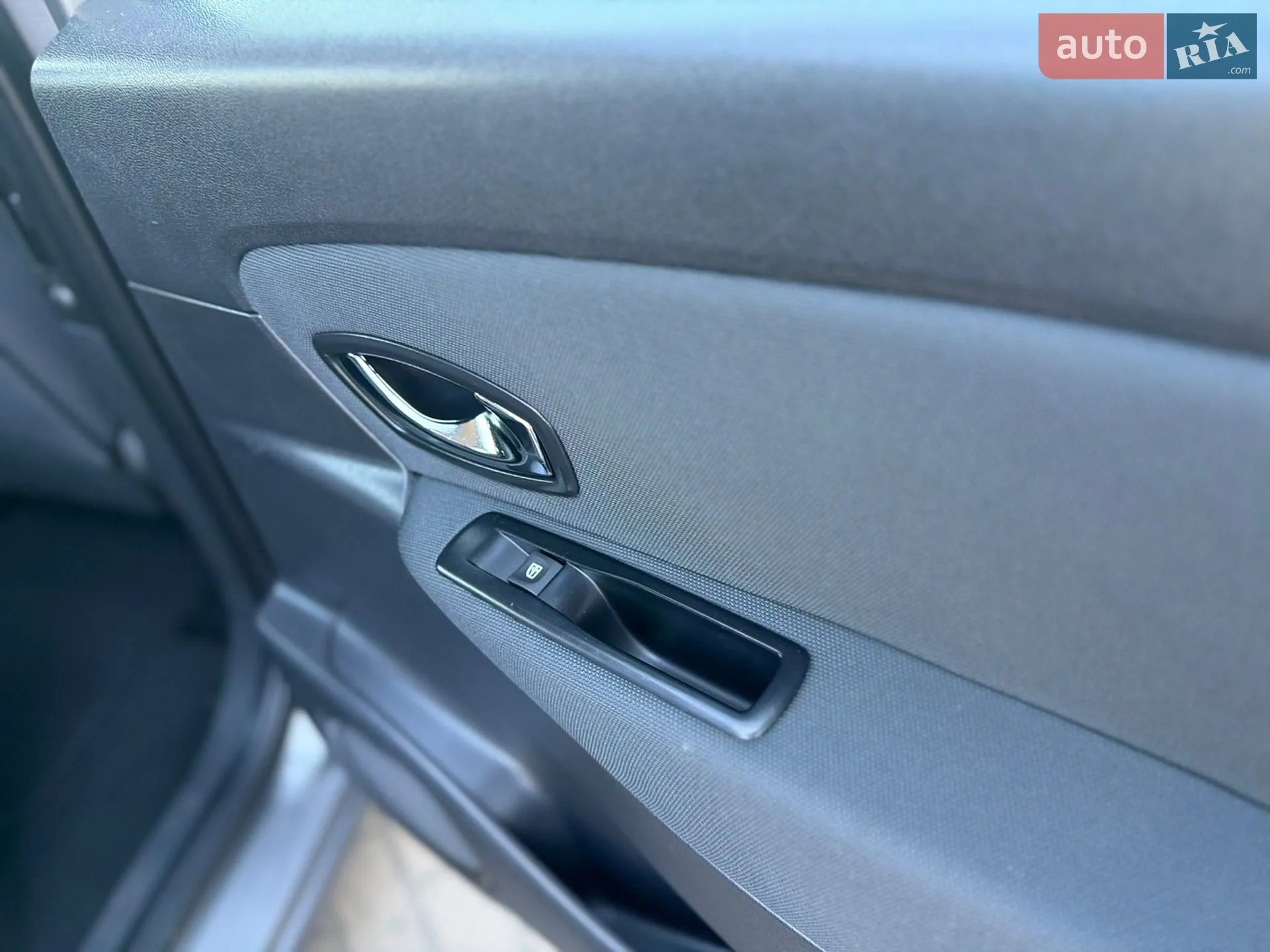 2014 Renault Scenic - мініатюра 47