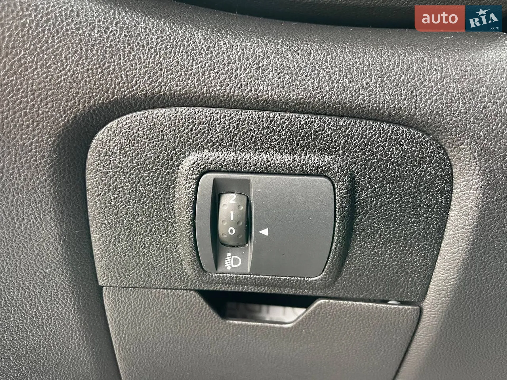 2017 Renault Scenic - мініатюра 17