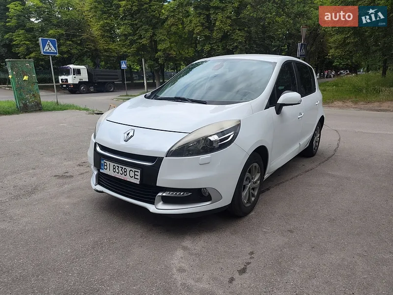 Renault Scenic 2012