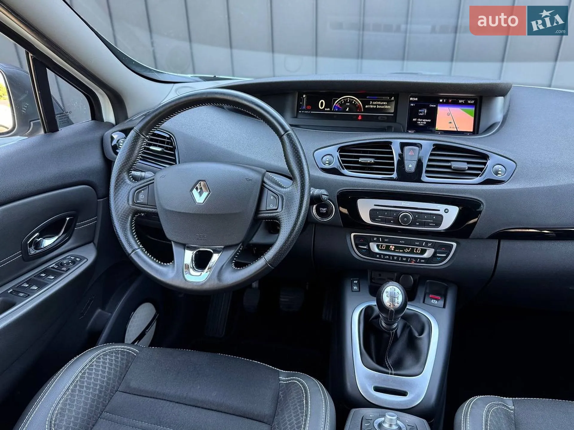 2016 Renault Scenic - мініатюра 18