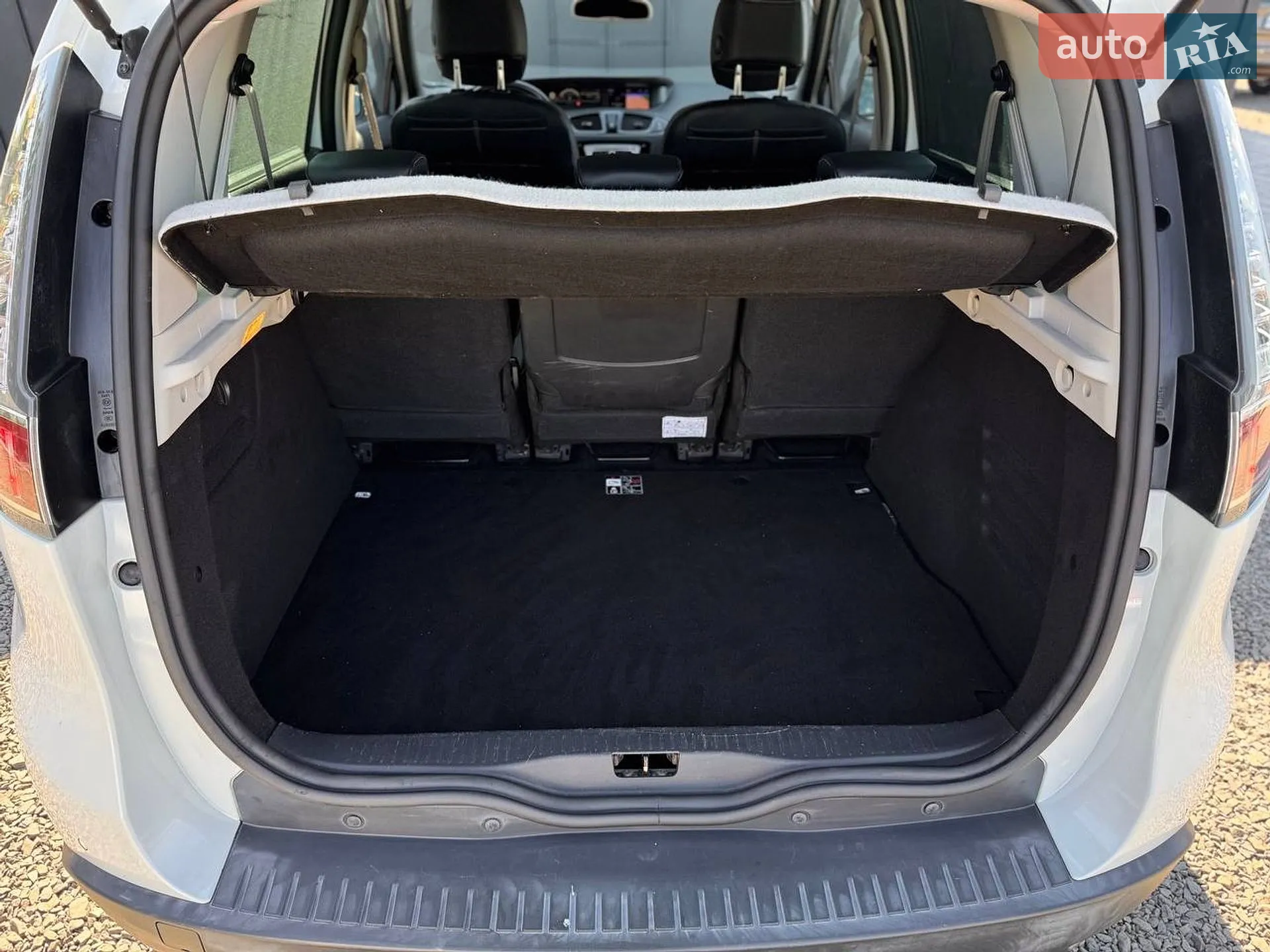 2016 Renault Scenic - мініатюра 29