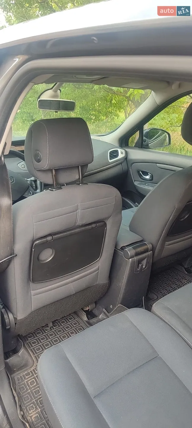 2010 Renault Scenic - мініатюра 12