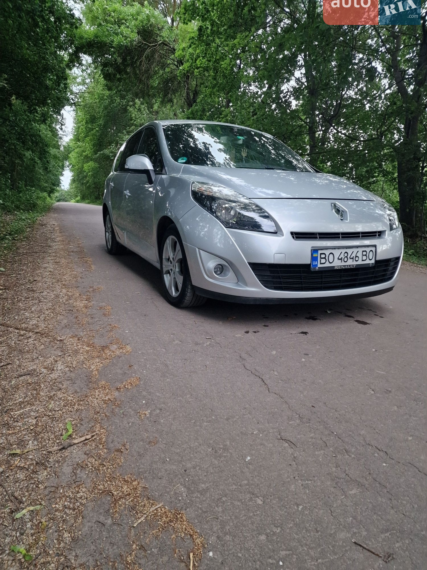 2010 Renault Scenic - мініатюра 2