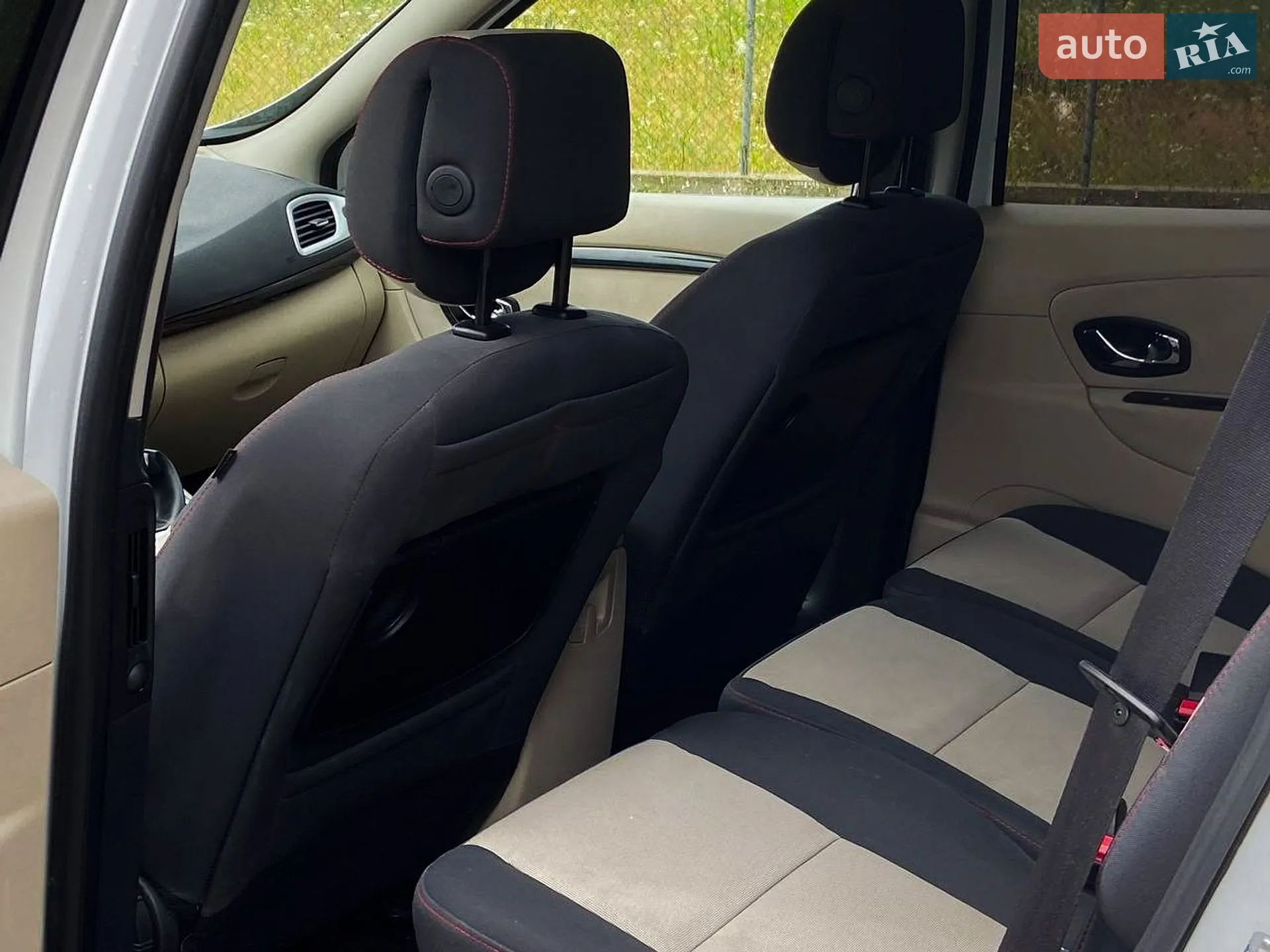 2012 Renault Scenic - мініатюра 9