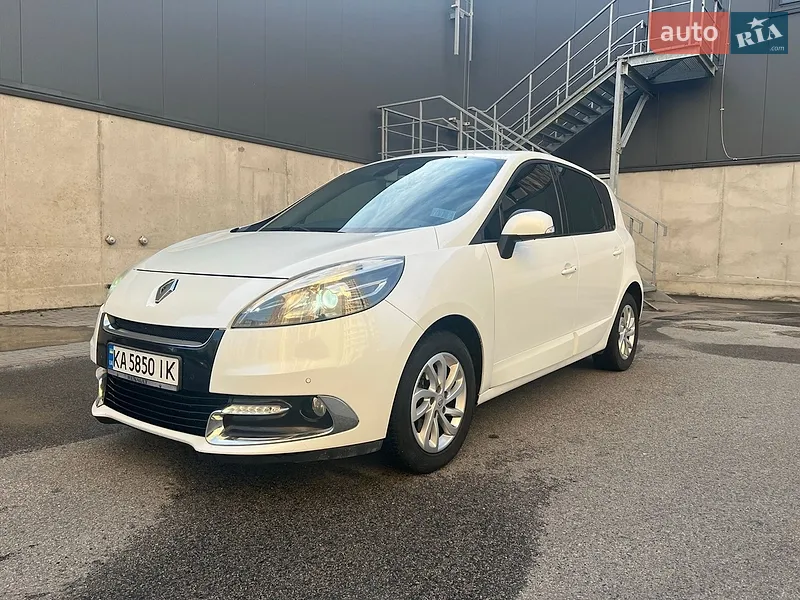Renault Scenic 2012