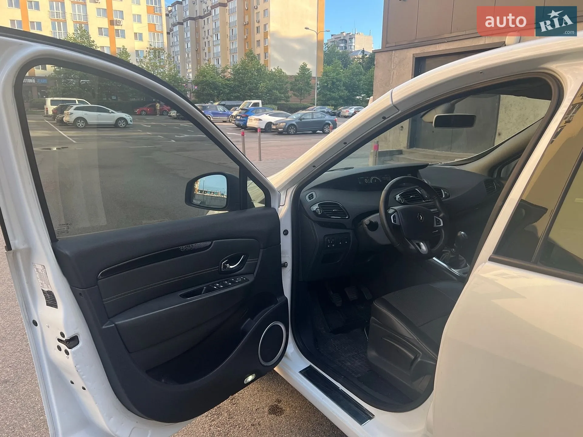 2012 Renault Scenic - мініатюра 18