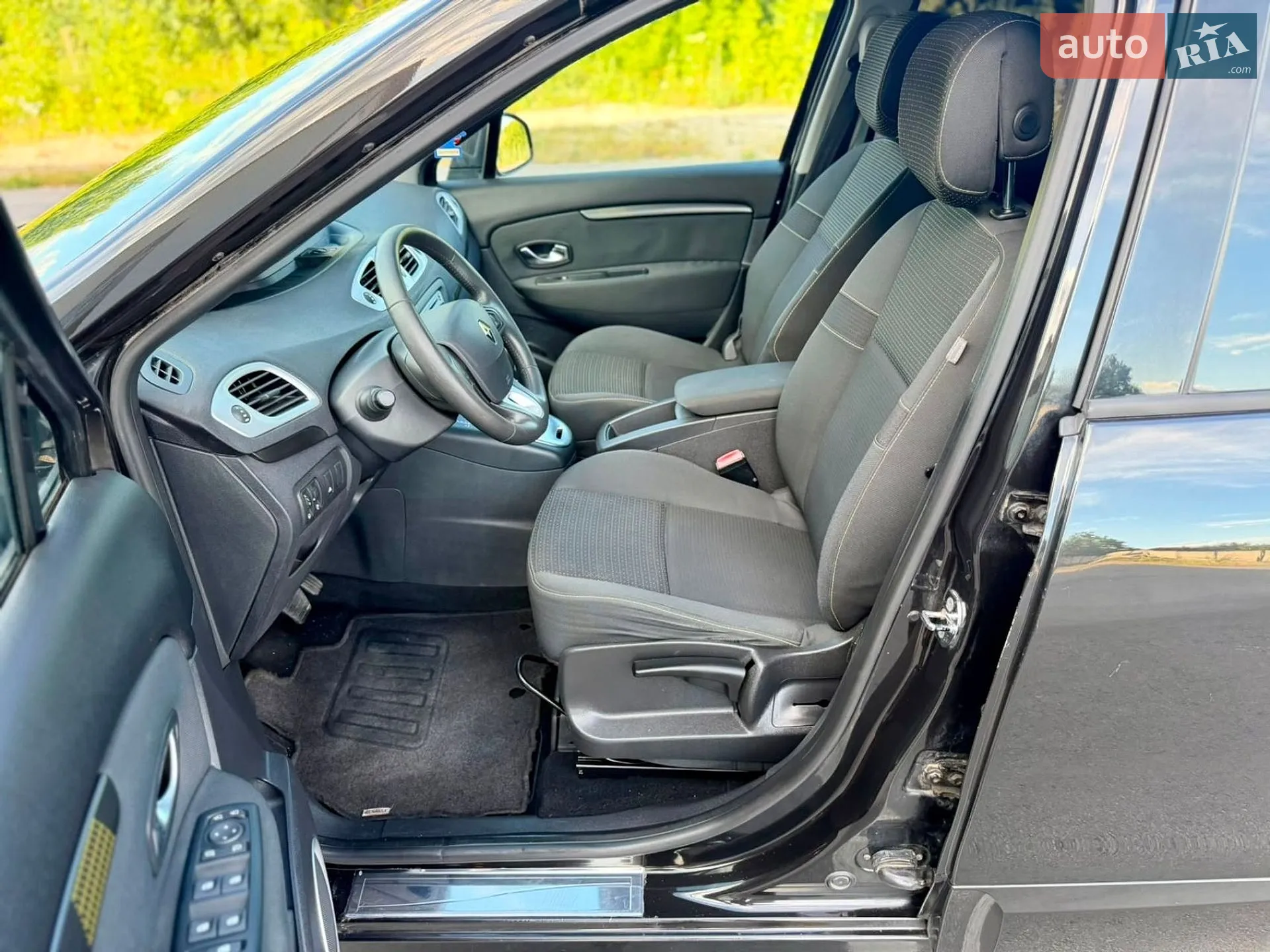 2011 Renault Scenic - мініатюра 30