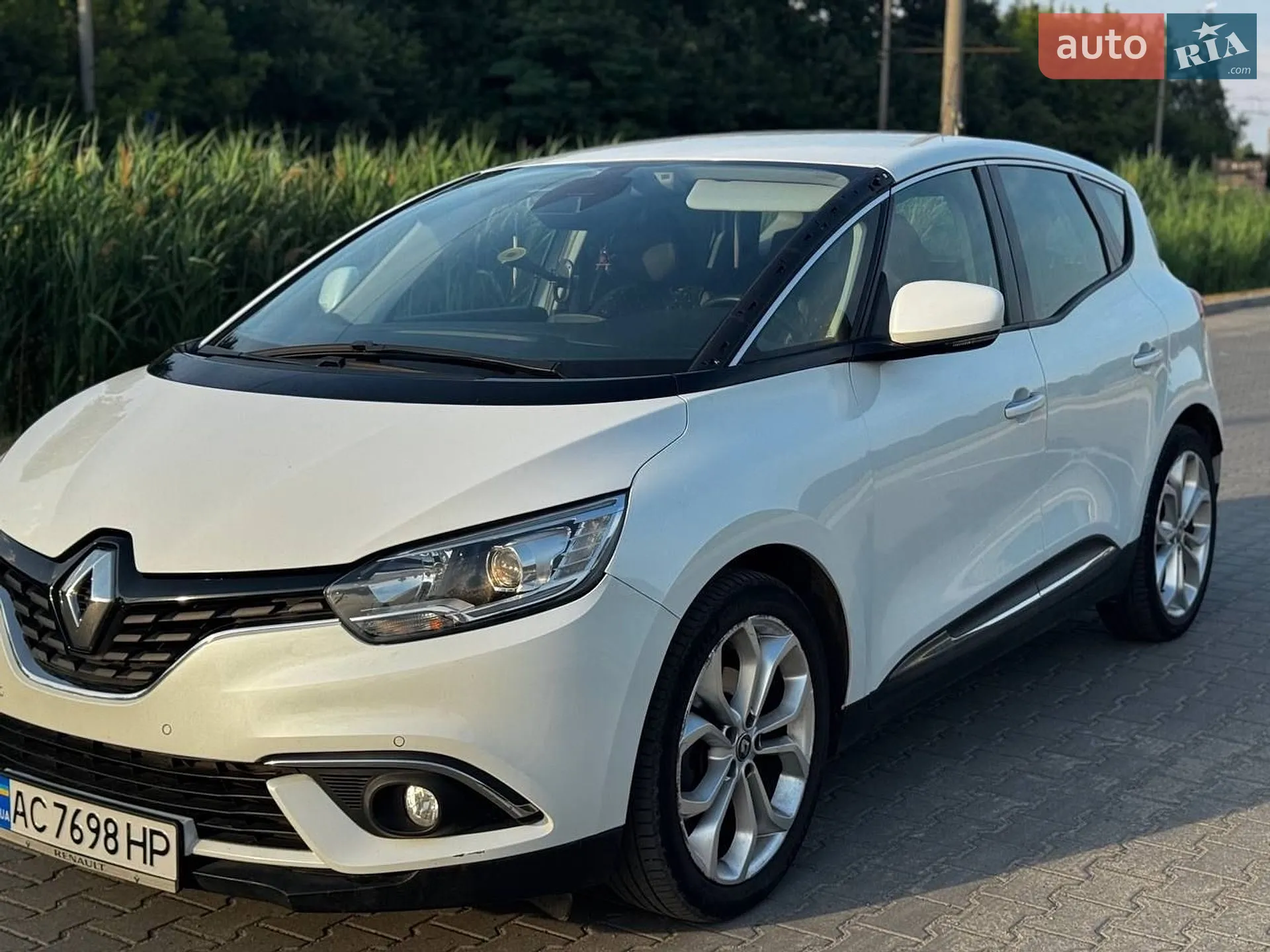 2016 Renault Scenic - мініатюра 2