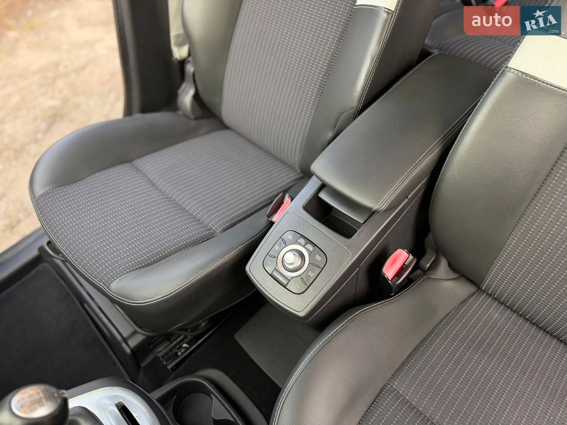 2013 Renault Scenic - мініатюра 32