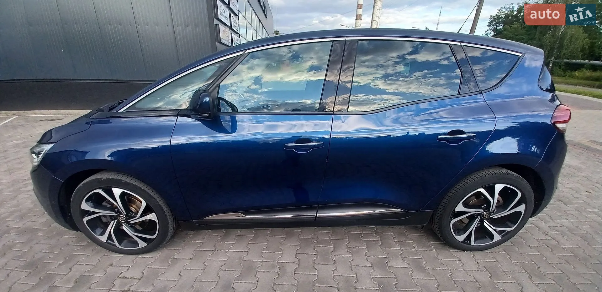 2019 Renault Scenic - мініатюра 3