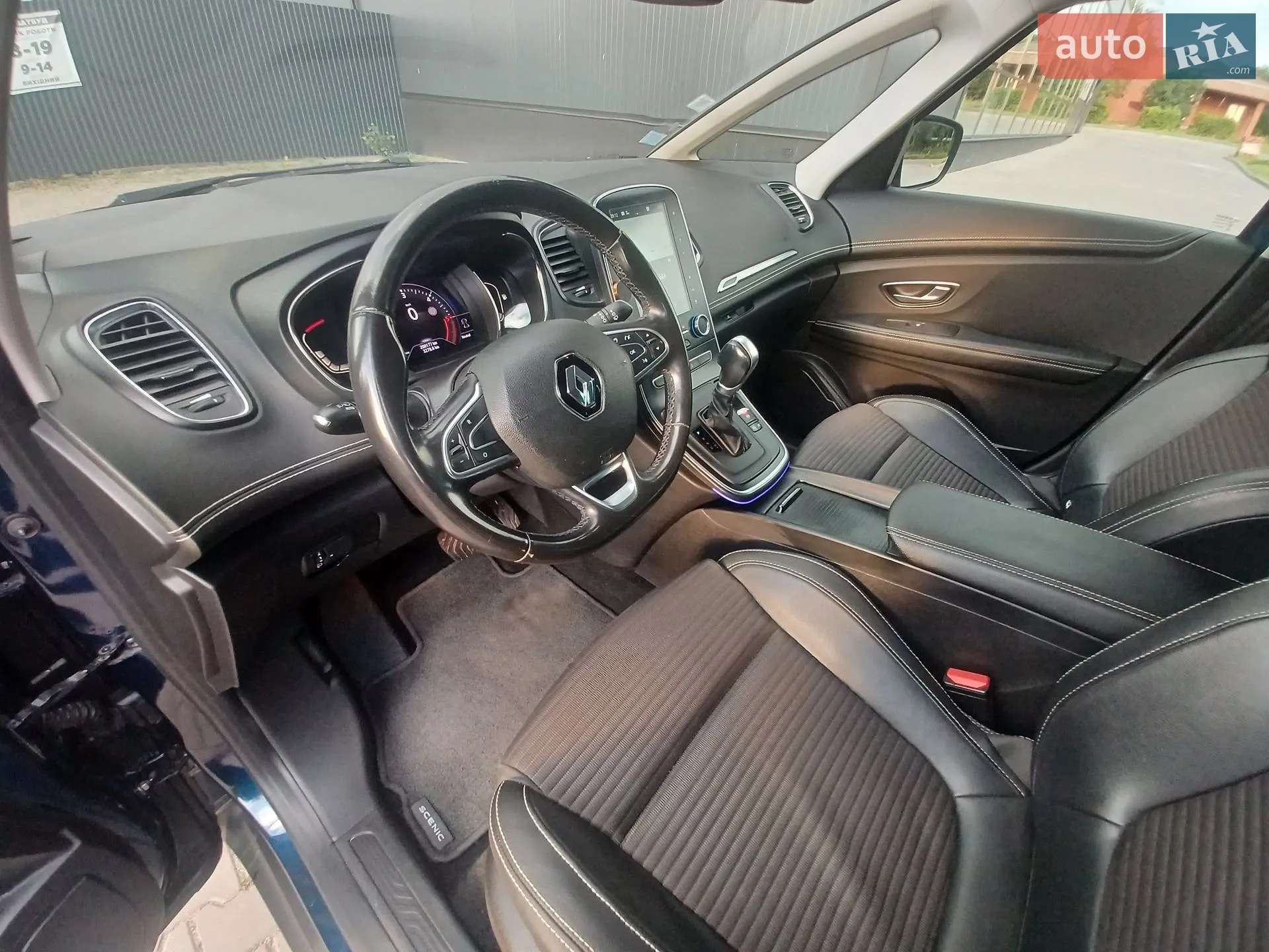 2019 Renault Scenic - мініатюра 19