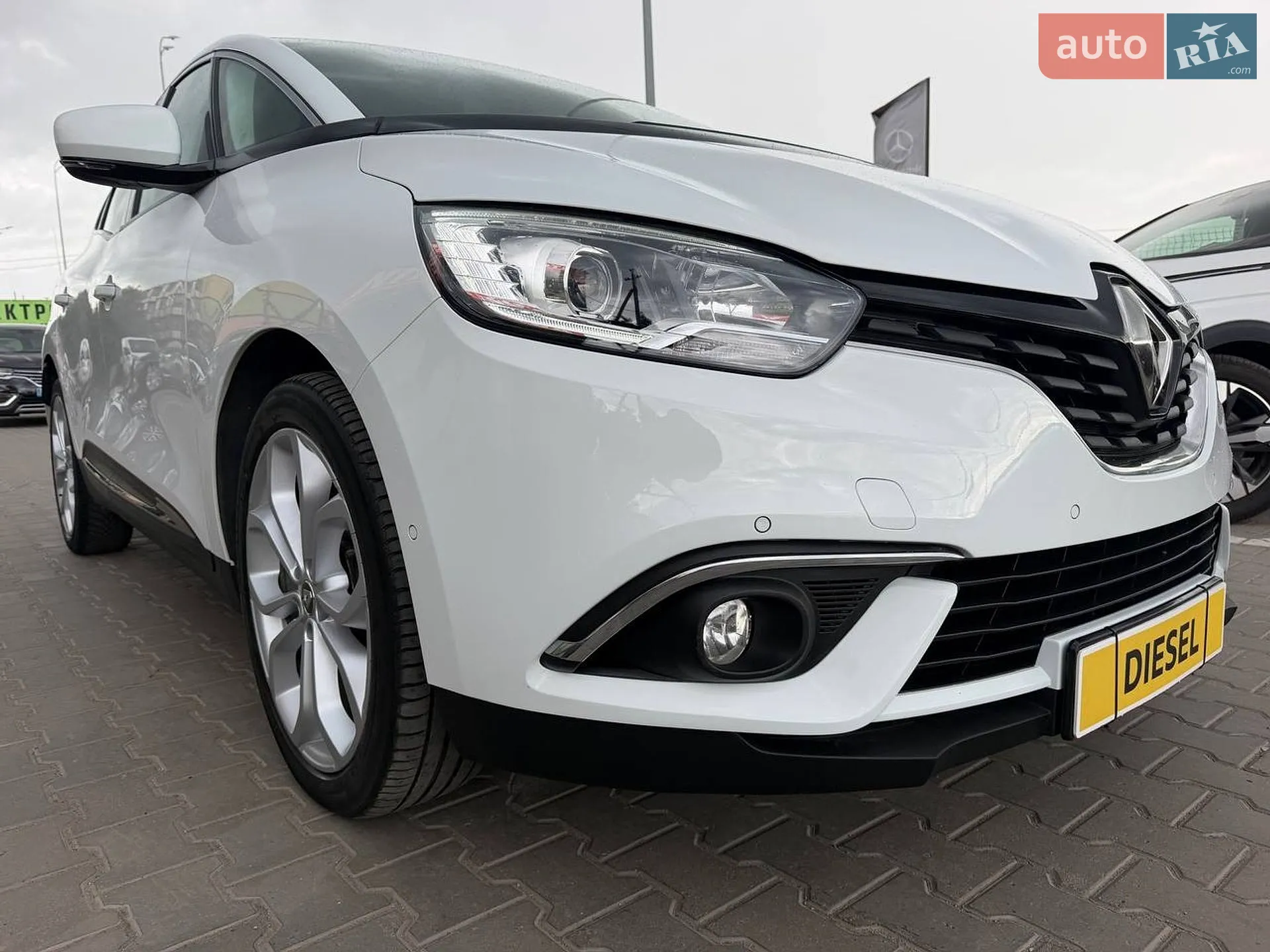2020 Renault Scenic - мініатюра 18