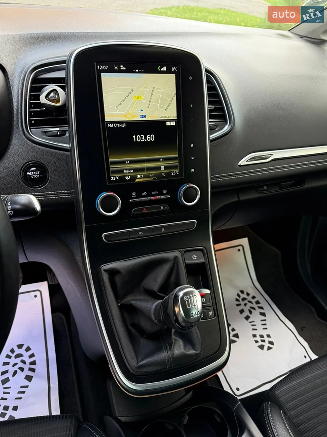 2017 Renault Scenic - мініатюра 36