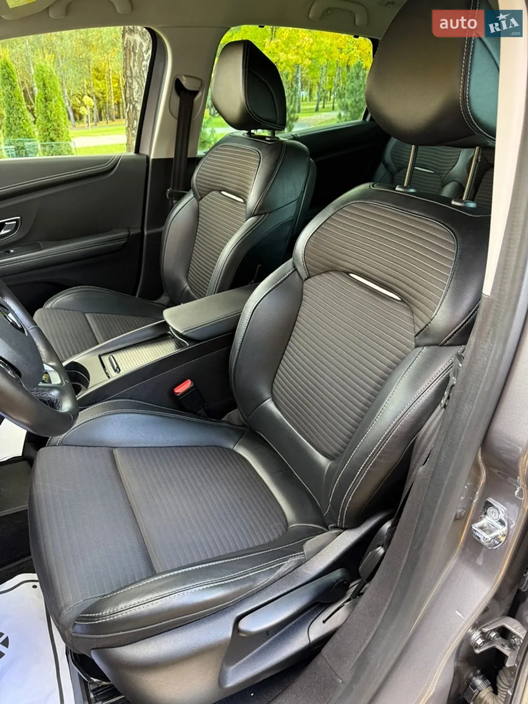 2017 Renault Scenic - мініатюра 43