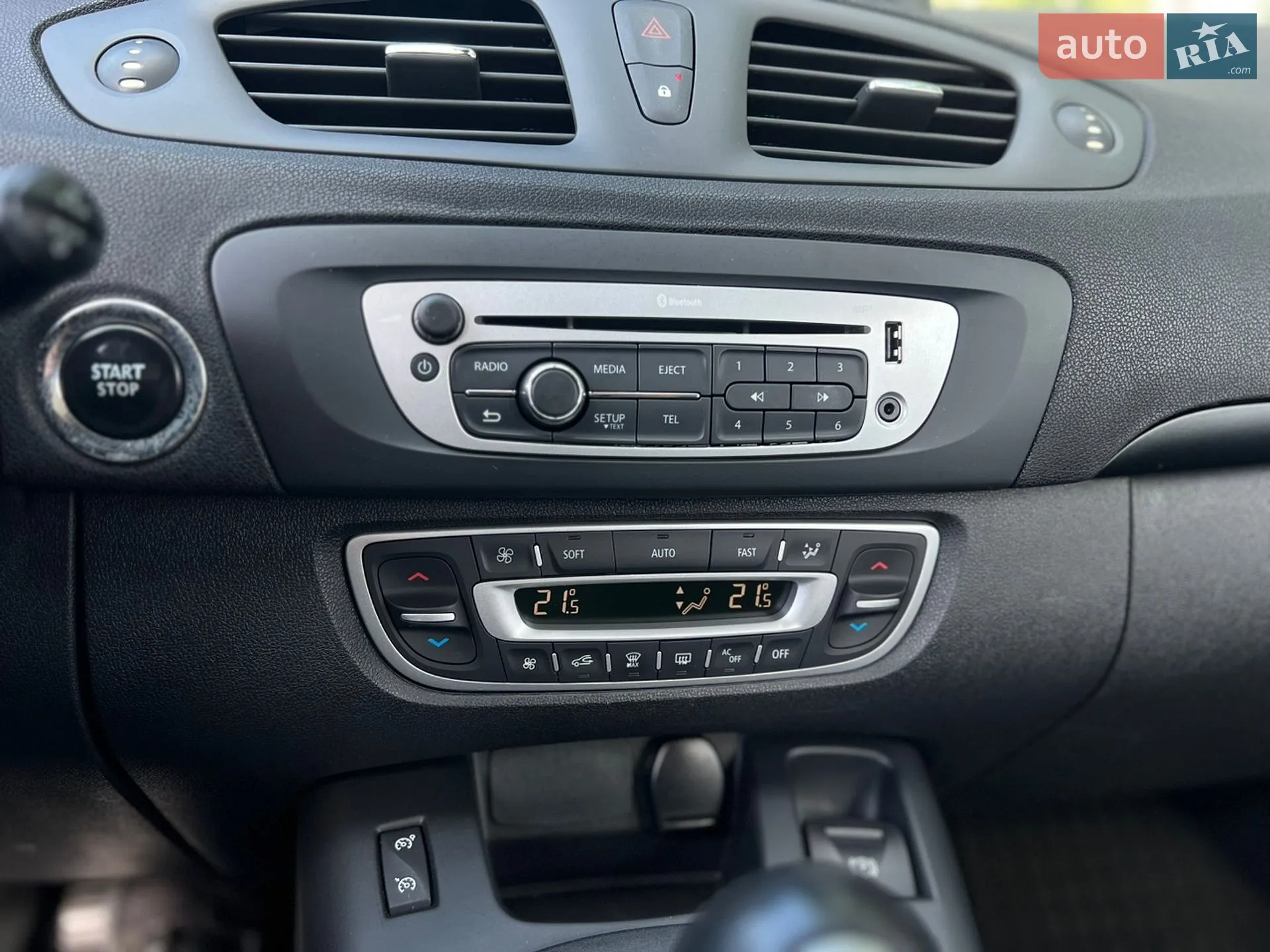 2014 Renault Scenic - мініатюра 27