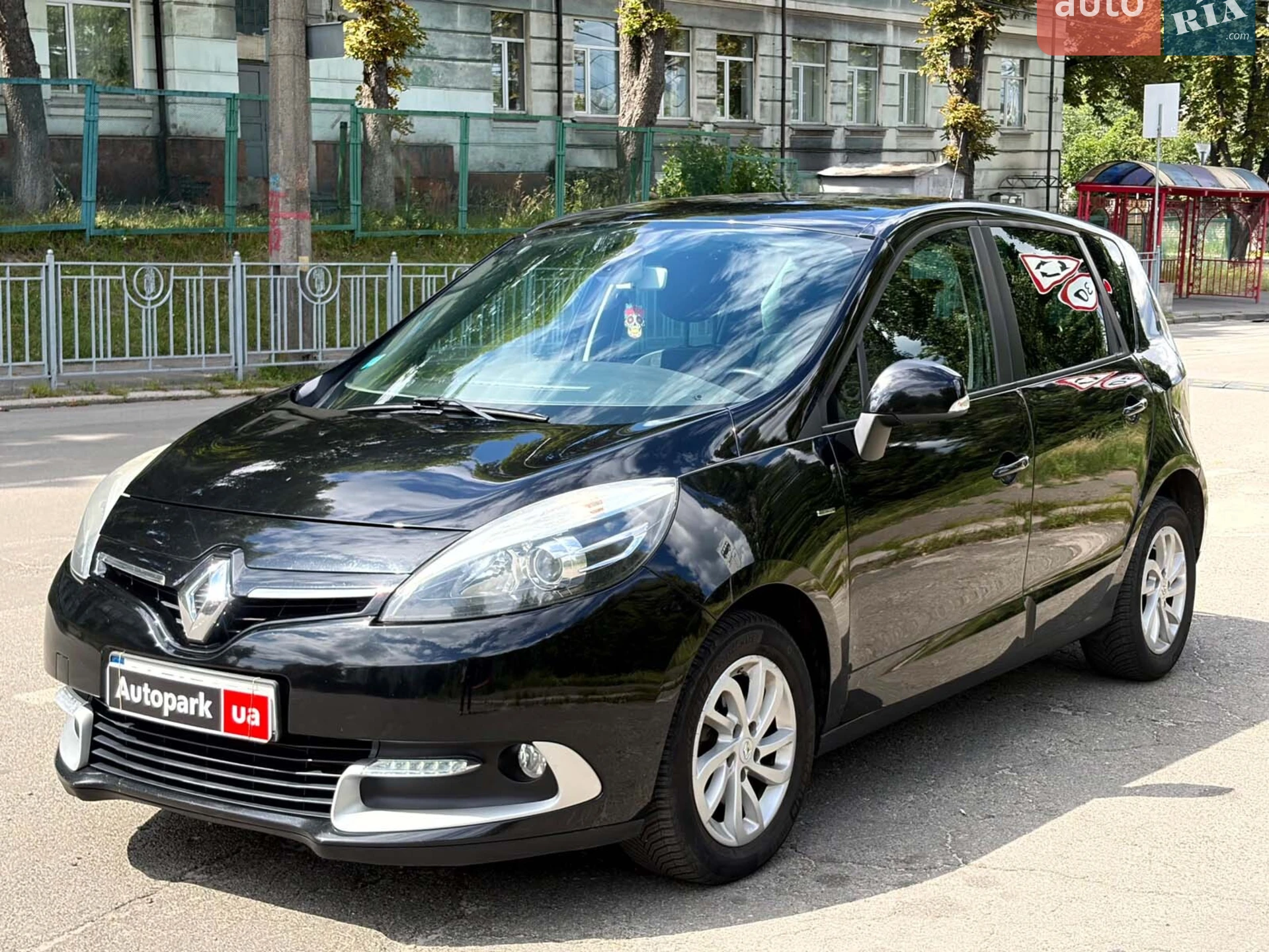 2015 Renault Scenic - фото 1
