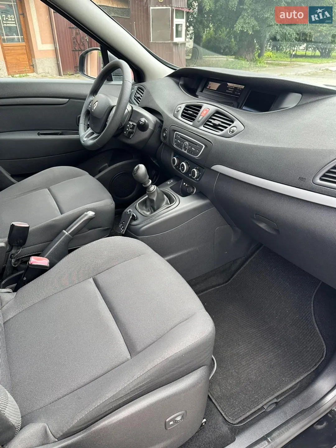 2011 Renault Scenic - мініатюра 31