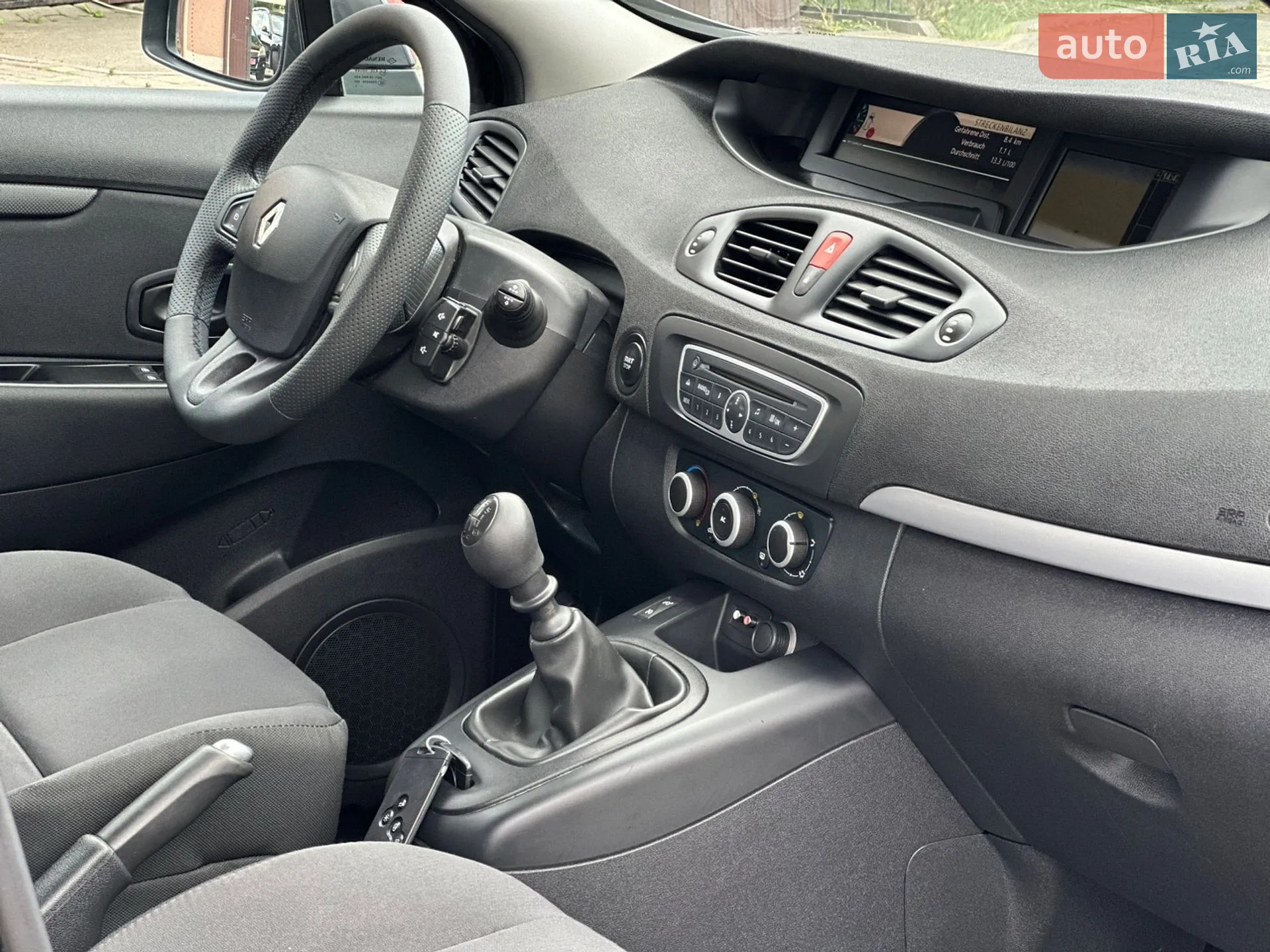 2011 Renault Scenic - мініатюра 32