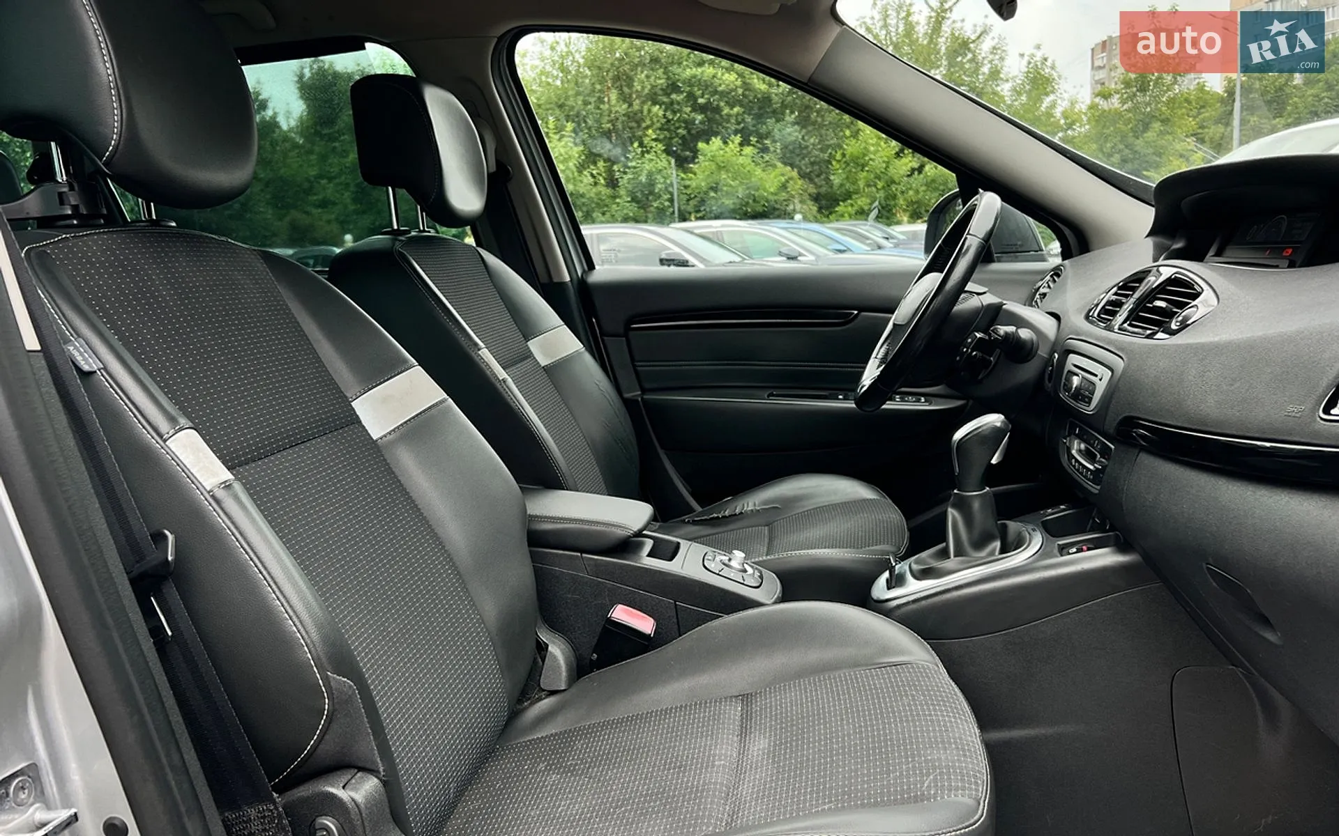 2015 Renault Scenic - мініатюра 18