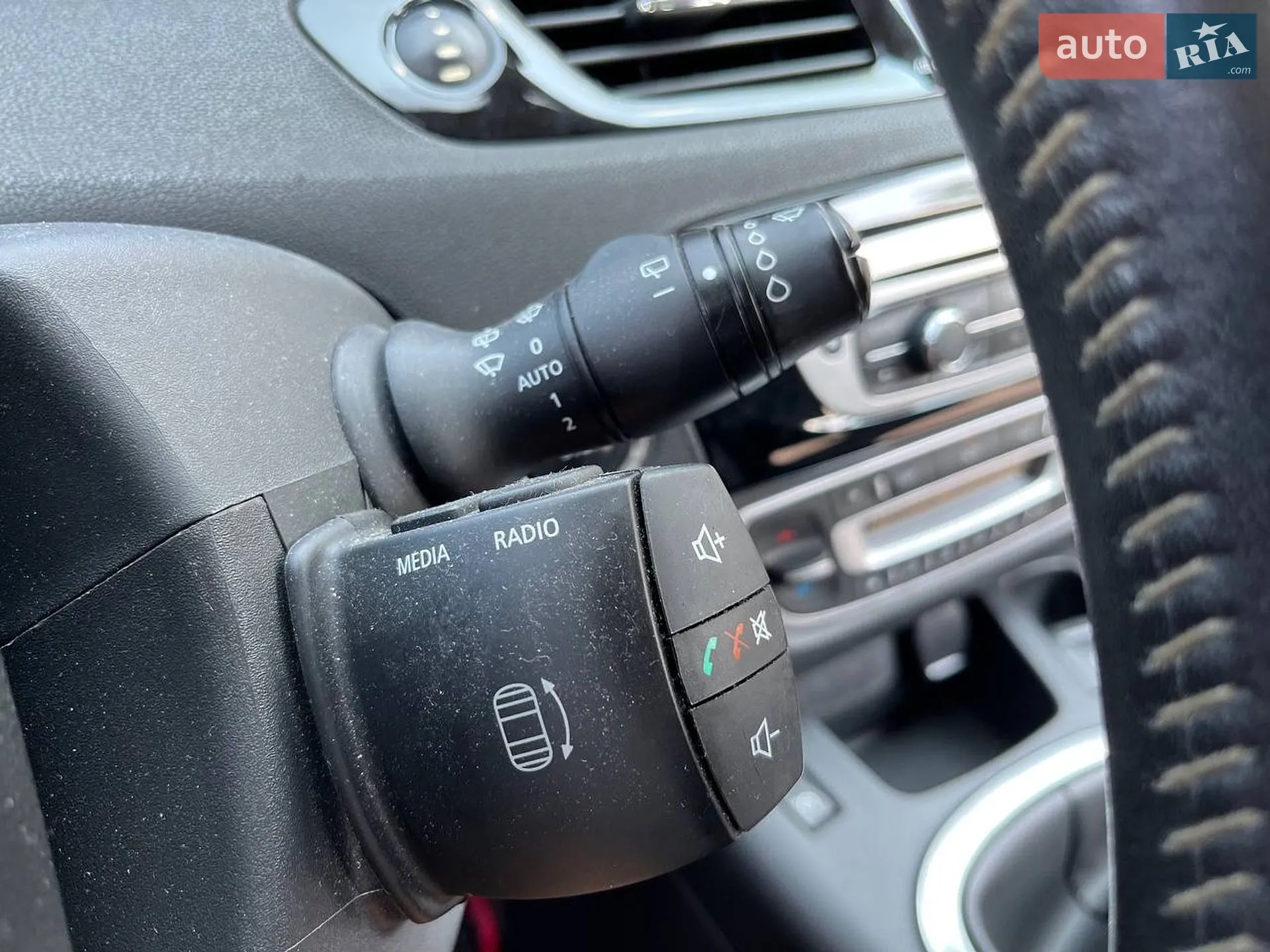 2013 Renault Scenic - мініатюра 21