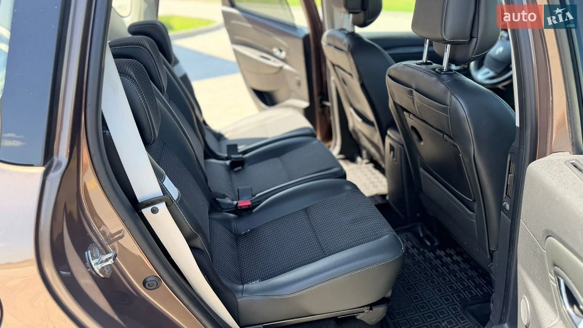 2012 Renault Scenic - мініатюра 29